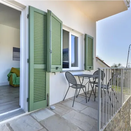 Appartement Trilocale Giglio - Vista Sul Mare E Sui Tramonti Pomonte (Livorno)