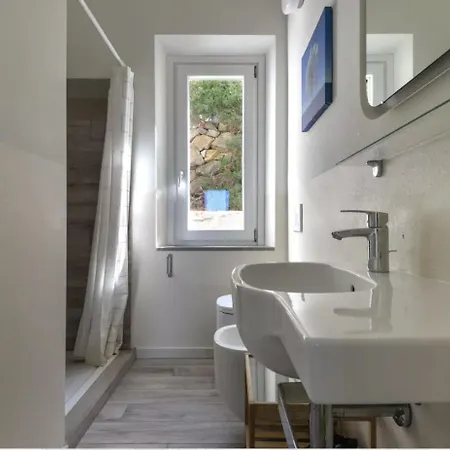 Appartement Trilocale Giglio - Vista Sul Mare E Sui Tramonti Pomonte (Livorno)